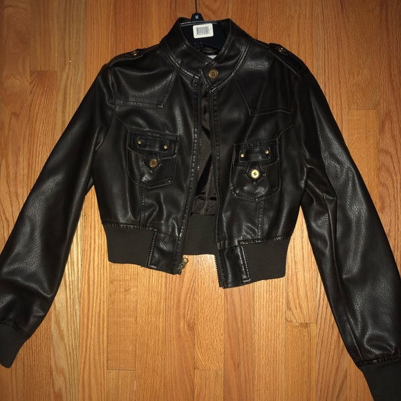 FAUX CROPPED LEATHER JACKET IN BROWN - Picture 4 of 5